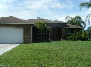 9701 Saint Paul Rd, North Fort Myers, FL 33917