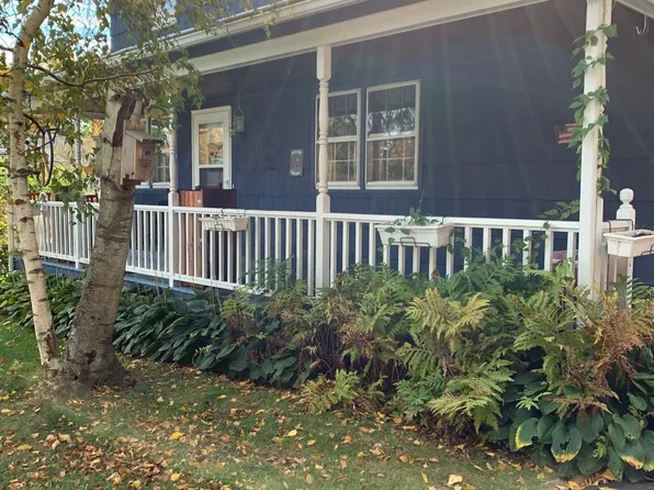 276 Chamberlain Highway, Meriden, CT 06451