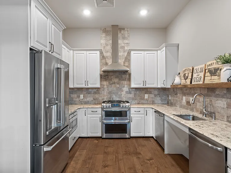 155 Lotus Ln — Photo 62