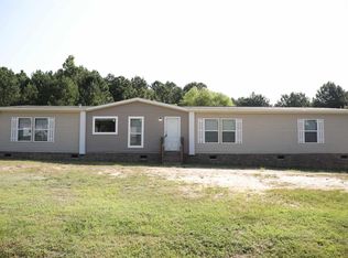 1088 Salon Rd, Saluda, SC 29138