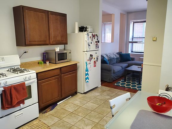 2nd image of 1639 N Paulina St #Gf