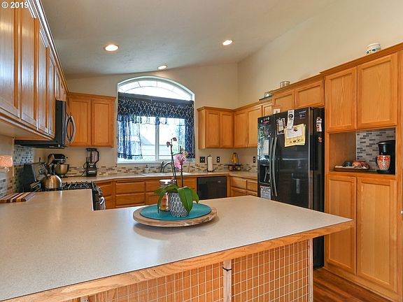 2nd image of 84 Village Dr