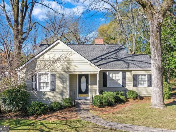 1047 Lanier Ave, Gainesville, GA 30501