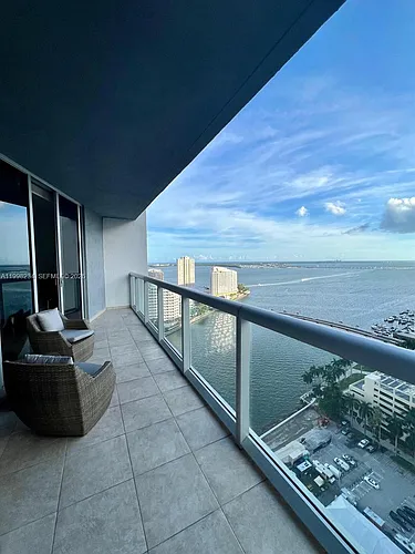 495 Brickell Ave #2707 Photo 1