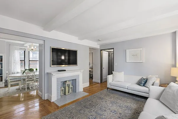 Sold by Janet Aimone Robilotti & Associates | media 14