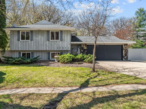 13213 Ferris Ave, Apple Valley, MN 55124