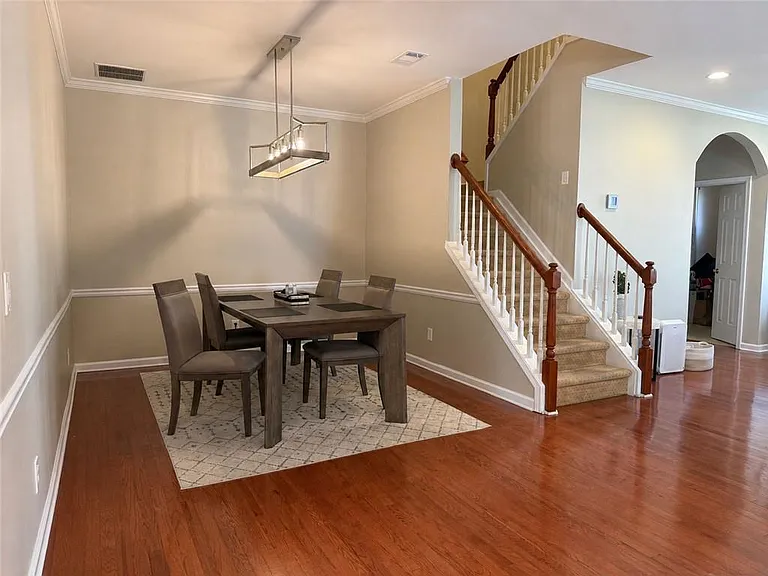 2332 Trellis Ln SE — Photo 5
