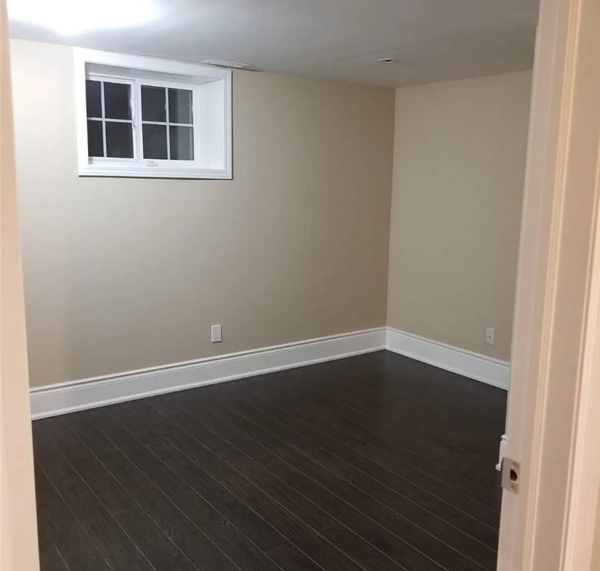 4 bed, $2,500 — Photo 4