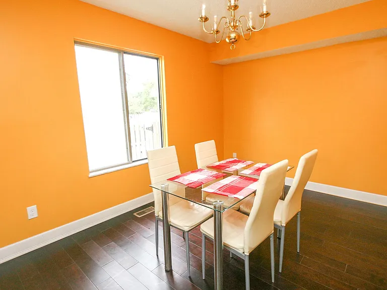 1310 Abbeyhill Dr — Photo 15