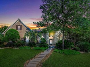 9959 Pebble Glen Dr, Conroe, TX 77304