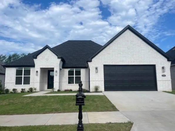 4959 N Delta Ave, Fayetteville, AR 72764
