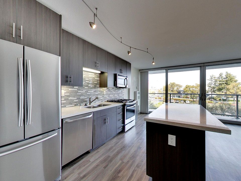 1st image of 1100 Pacific Marina #812
