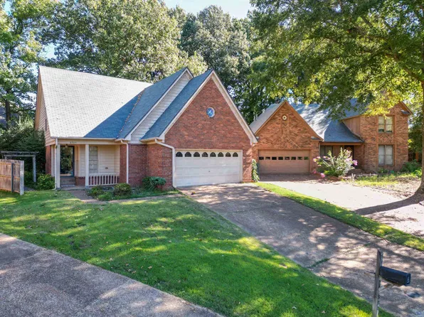 8904 Lake Edge Cv E, Cordova, TN 38016