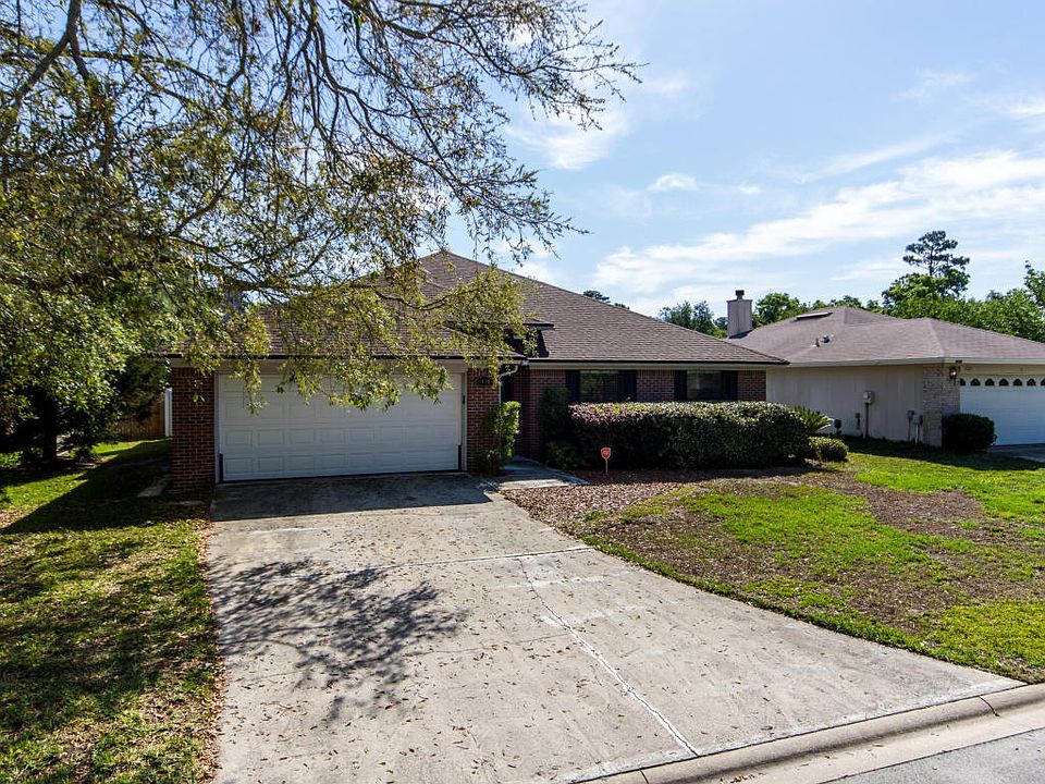 1st image of 4626 Antler Hill Dr E