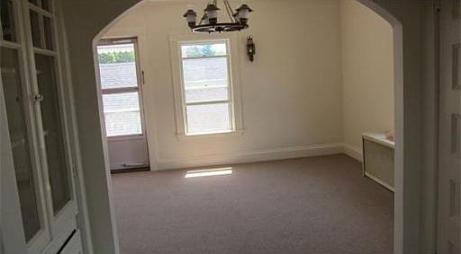 5th image of 92 N Central Ave #2
