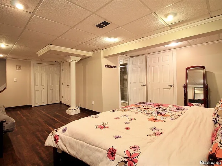 5363 English Dr — Photo 22
