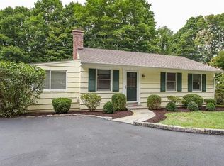 106 Castle Rd, Chappaqua, NY 10514