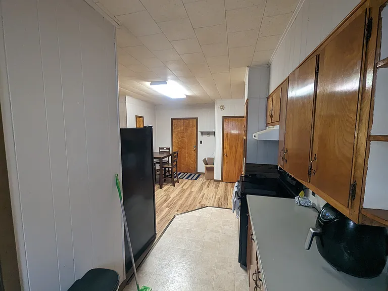 17 McFarland St #1F — Photo 9