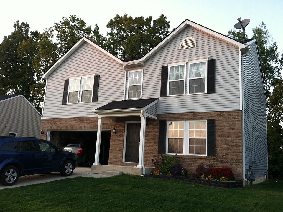 1st image of 137 W Lewis Ave