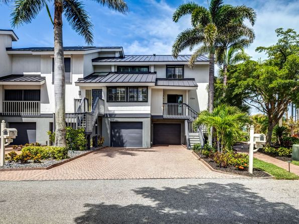 17054 Marina Cove Ln