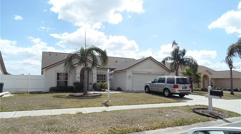 1st image of 10410 Crestfield Dr