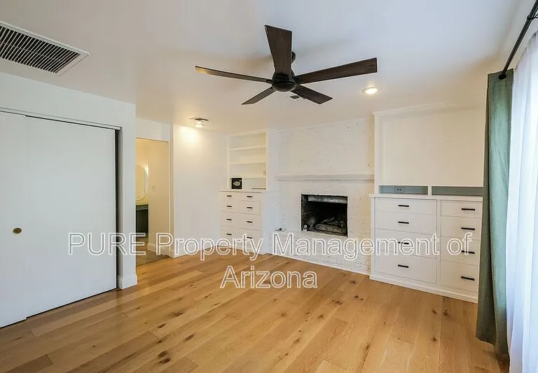 2817 N 51st St — Photo 7