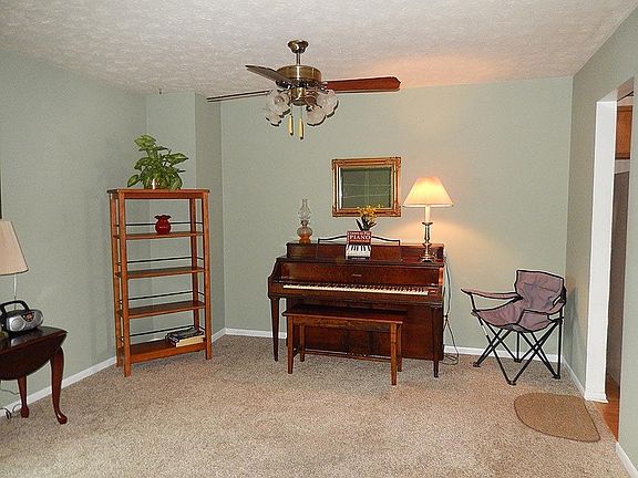 4th image of 5070 Columbia Cir #17-89