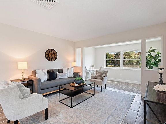 2nd image of 1941 Settlement Rd