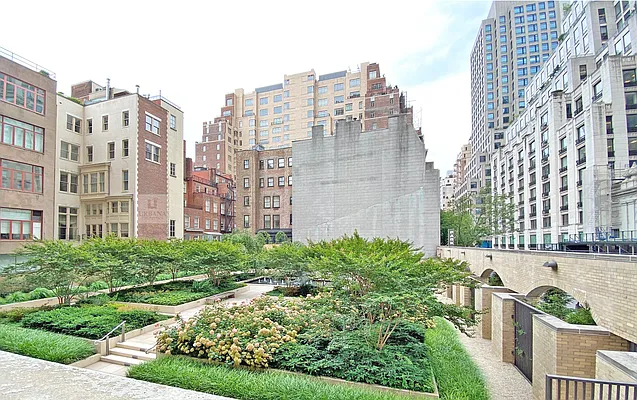 Rented by Corcoran | media 16