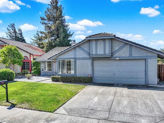 2nd image of 2936 Teton Lane
