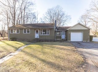 36 Perrines Bridge Rd, Tillson, NY 12486