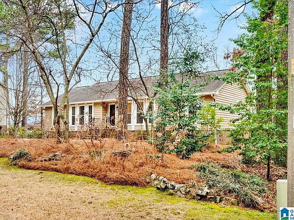 2nd image of 807 Willow Oak Dr