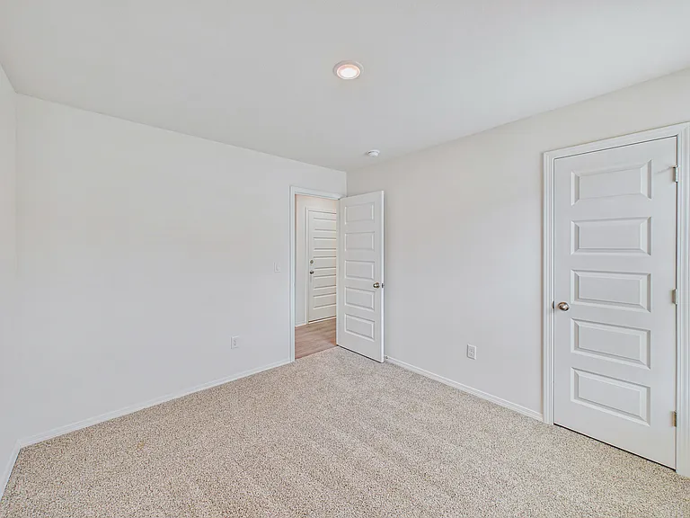 13 Vineyard Dr-12_05262026