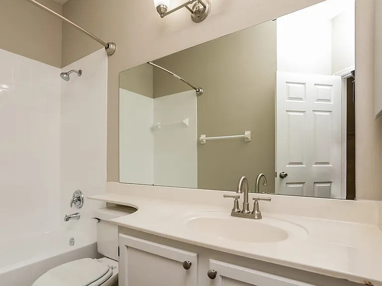 957 Piedmont Oaks Dr — Photo 14