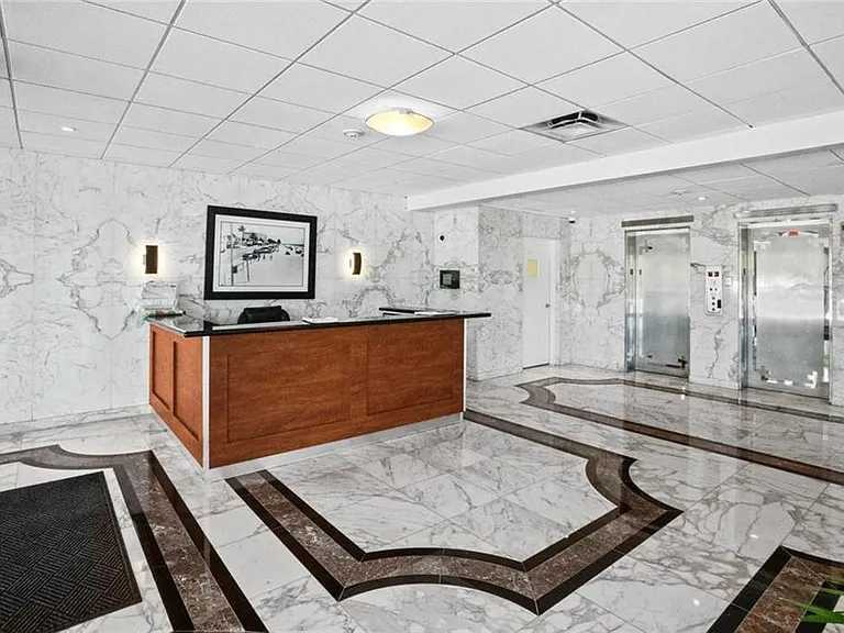 3000 E Sunrise Blvd #12E — Photo 24