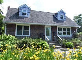 64 Windward Way, Southampton, NY 11968
