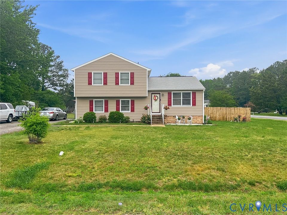 1st image of 100 Pinetree Ct