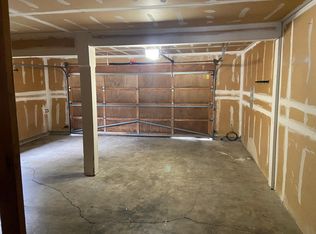 5729 Glenwood Ave #A, Everett, WA 98203