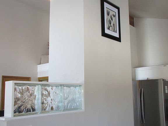 Dining room entrance