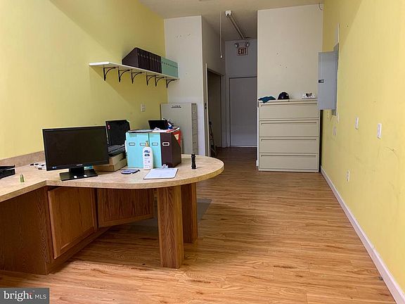 4th image of 11480 Commercial Ln