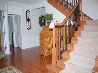 48547 Wicker Creel Dr #221, Northville, MI 48168