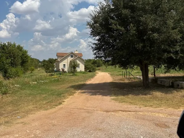 20701 Horned Frog Rd, Salado, TX 76571