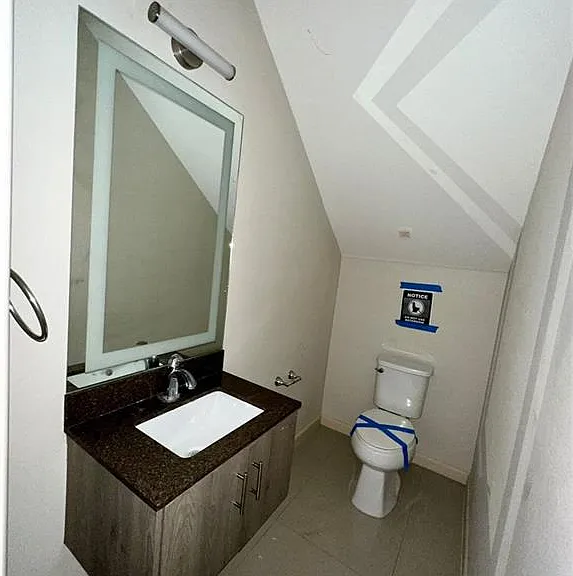 418 Newport Ave #2 — Photo 10