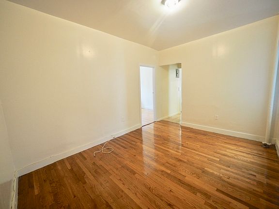 5th image of 19-06 Ditmars Blvd #4B