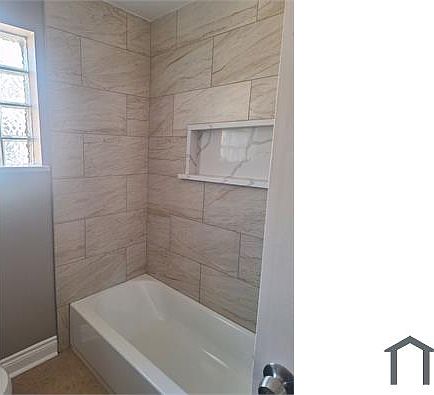 4th image of 10349 S Crandon Ave