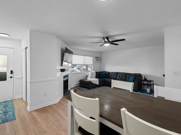 136 Pembroke Rd #6-49, Danbury, CT 06811