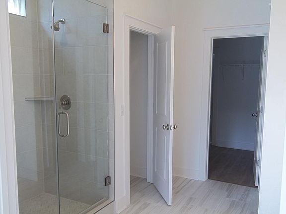 4th image of 3517 Lafave Ln
