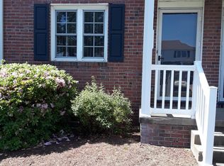 21 Chartom Ct, Portsmouth, VA 23702