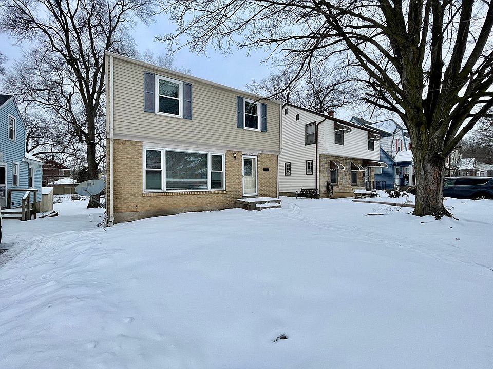 1st image of 1325 Dickinson St SE