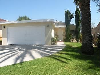 1st image of 806 E Angeleno Ave